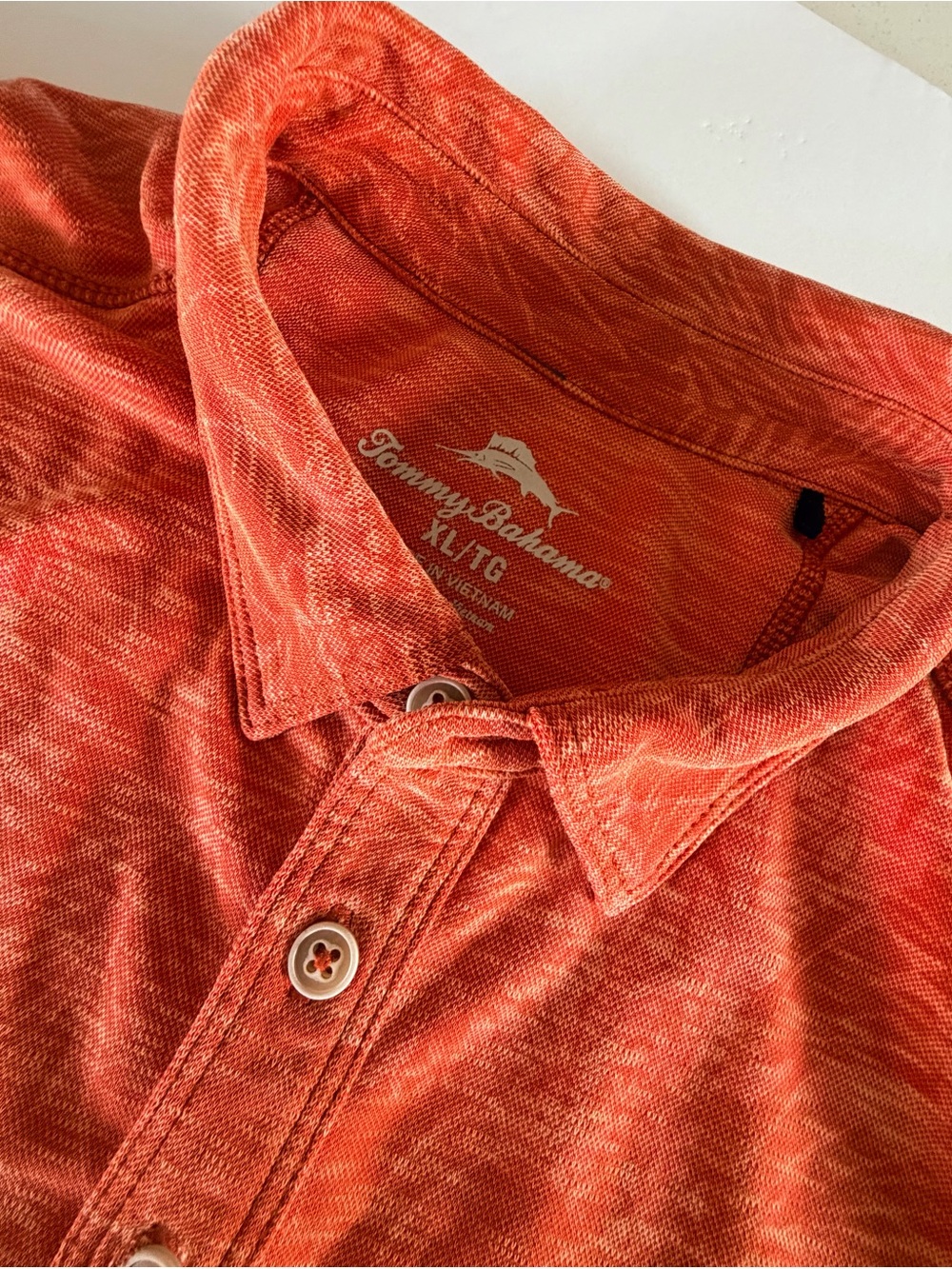 Tommy Bahama Palmetto Beach Tropical aloha coral floral Polo